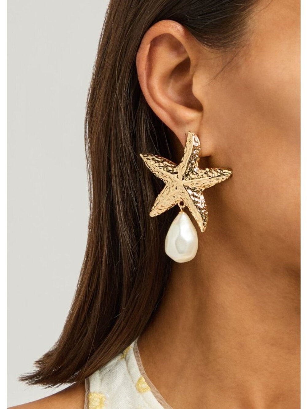 Self Portrait $220 Mottled Gold Sea Star Pearl Earrings Nautical